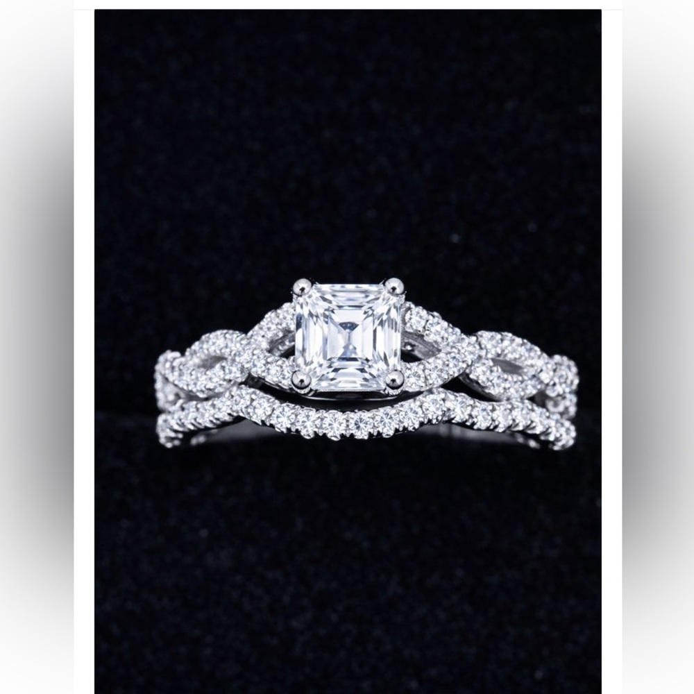 Moissanite- Princess Cut Diamond Ring in 925 Sterling Silver - Size 8 - 1.25CT